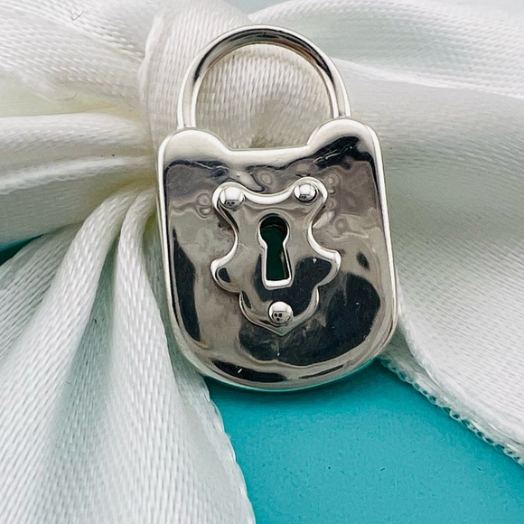 Tiffany Lock Charm - Picture 3 of 4